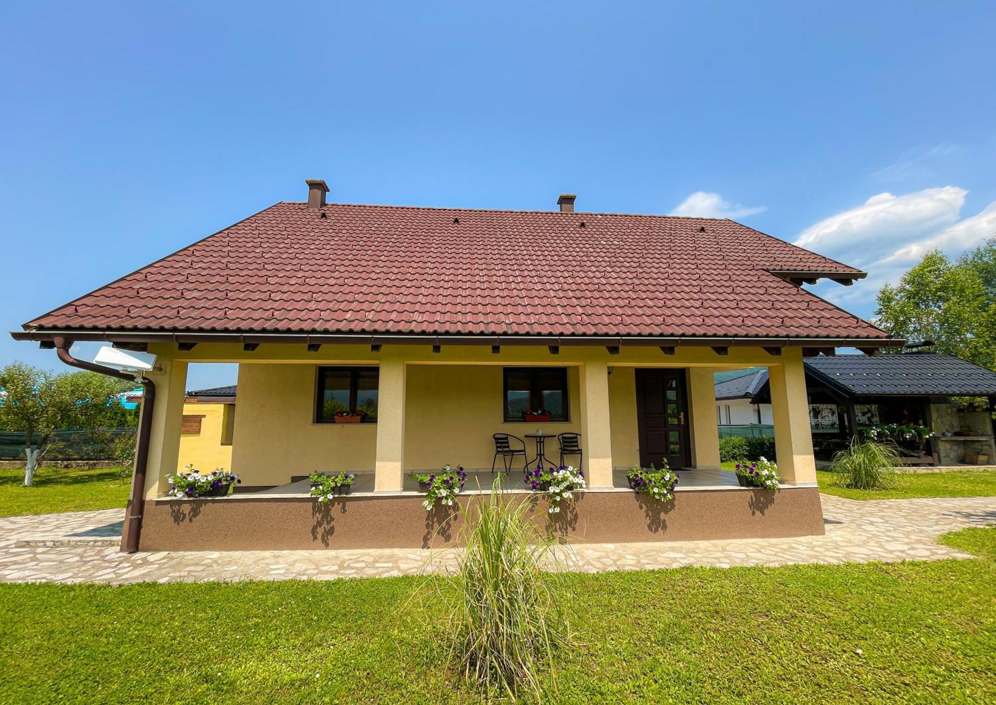 Holiday Home Avita Bihac Exterior photo